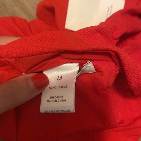 Marysia Venice Bow Bikini Set Poppy Red Top and Bottom - Picture 4 of 5